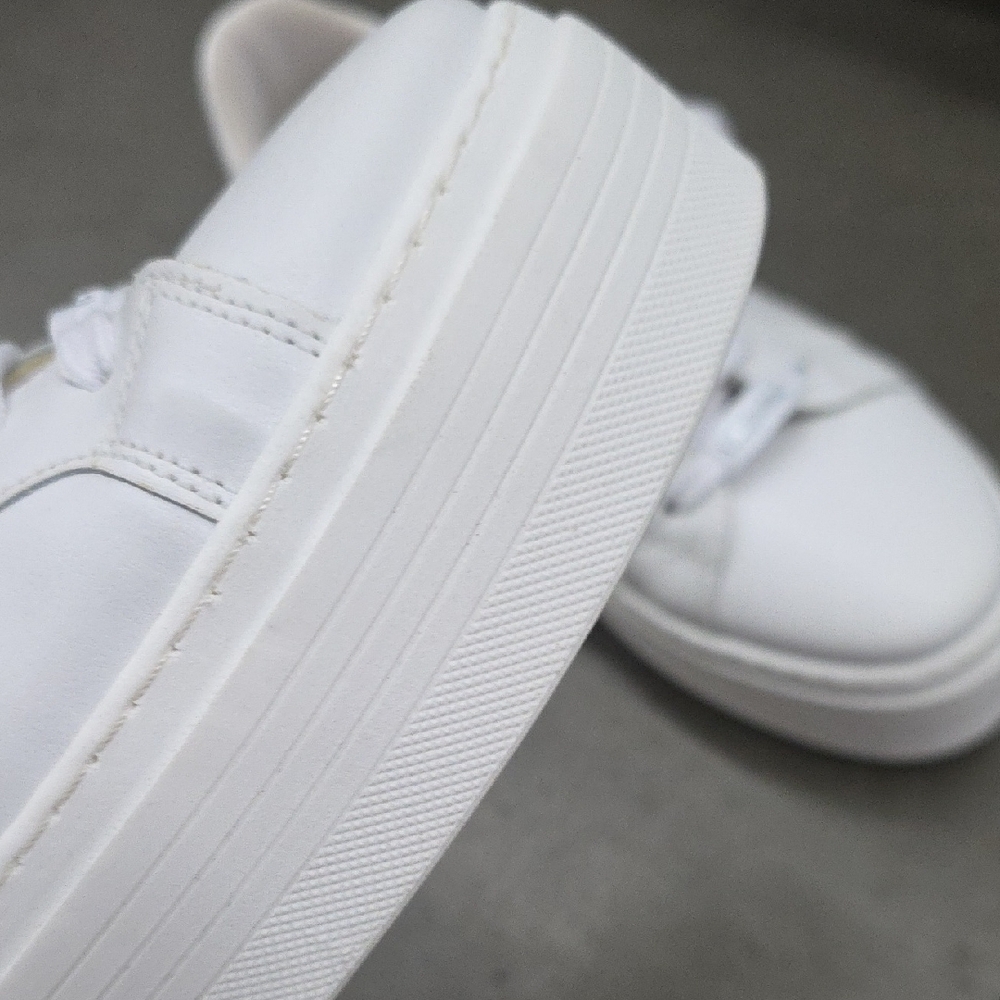 Brand New All White Valentino Sneakers - Picture 10 of 10